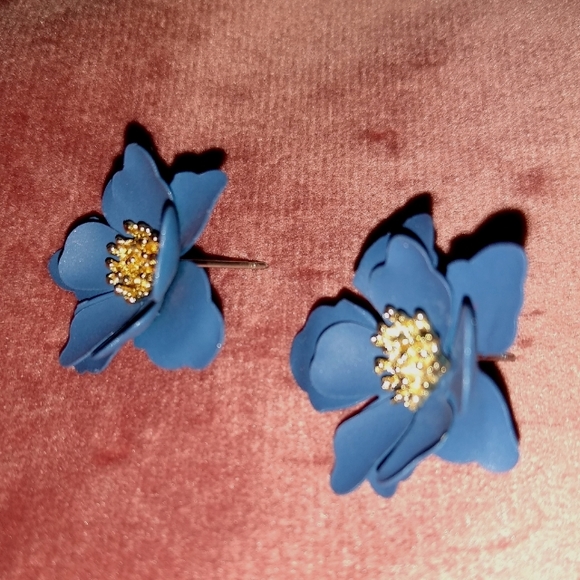 Blue Flower Blossom Earrings 3D Flowers Feminine Floral Posts Summer Botanical - Picture 7 of 11